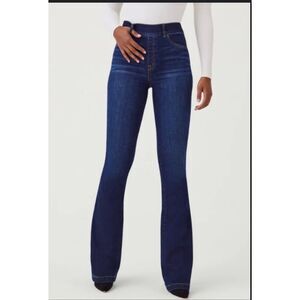 Spanx Pull-On Flare Jeans in Midnight Shade Size S NWOT